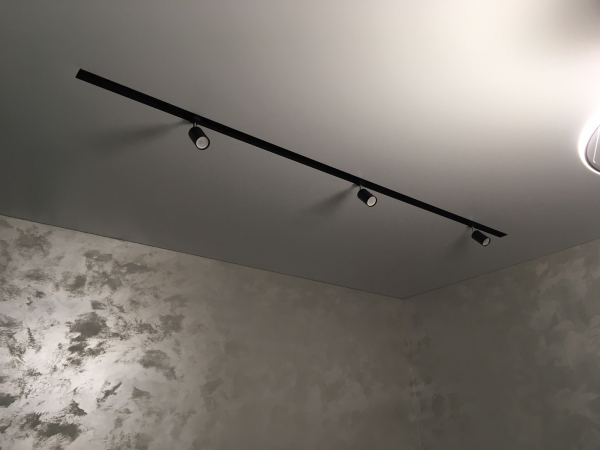 Третий потолок в подарок